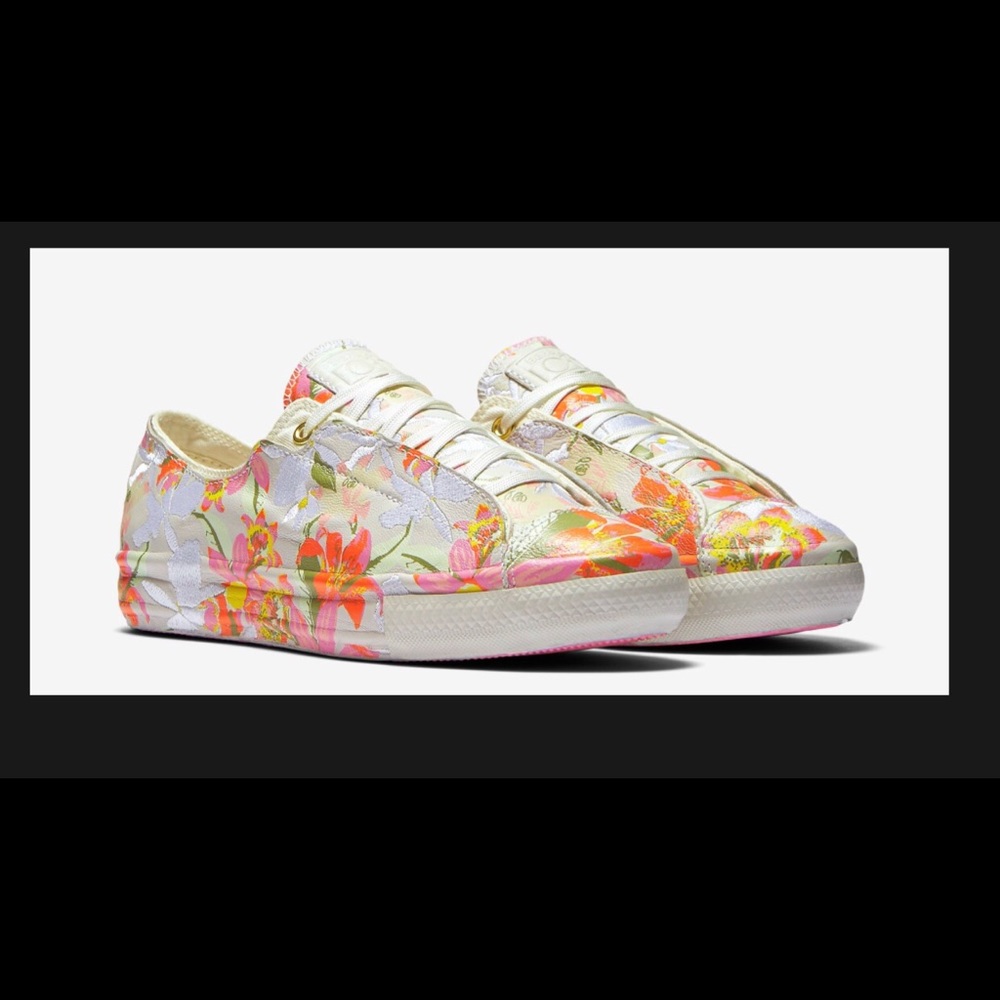 Converse X Patbo floral sneakers